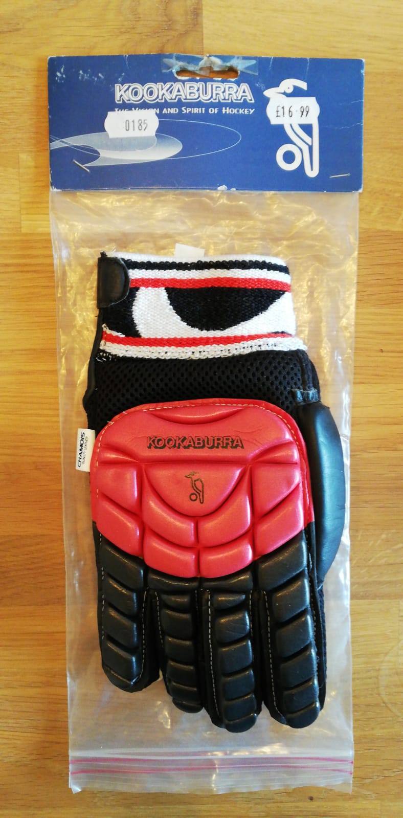 Kookaburra Right-Hand Full Hand Protection Glove Red/Black